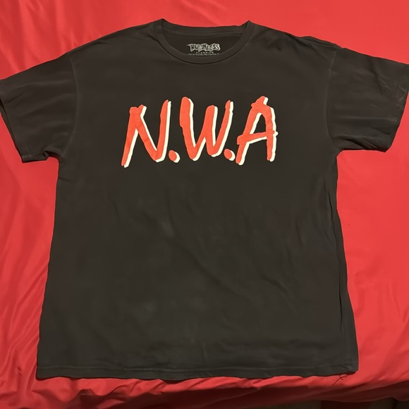 Ruthless Classics tee - Picture 2 of 4